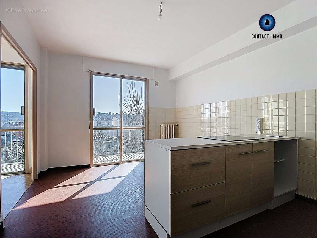 Appartement à BRIVE-LA-GAILLARDE