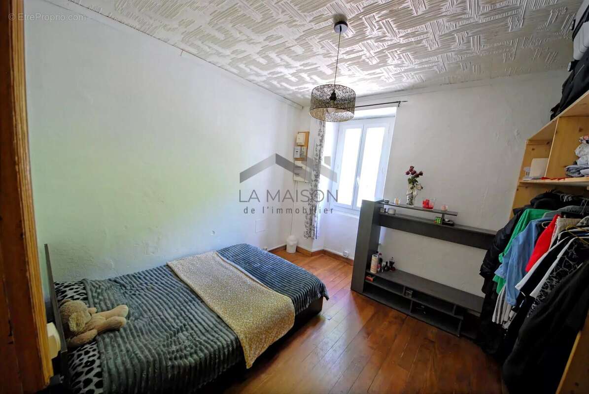 Appartement à LEVIE