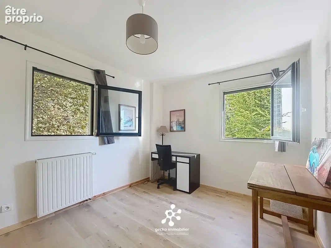 Carros - Les plans - Maison d’architecte avec piscine et terrain de 3000 m2 - photo 12