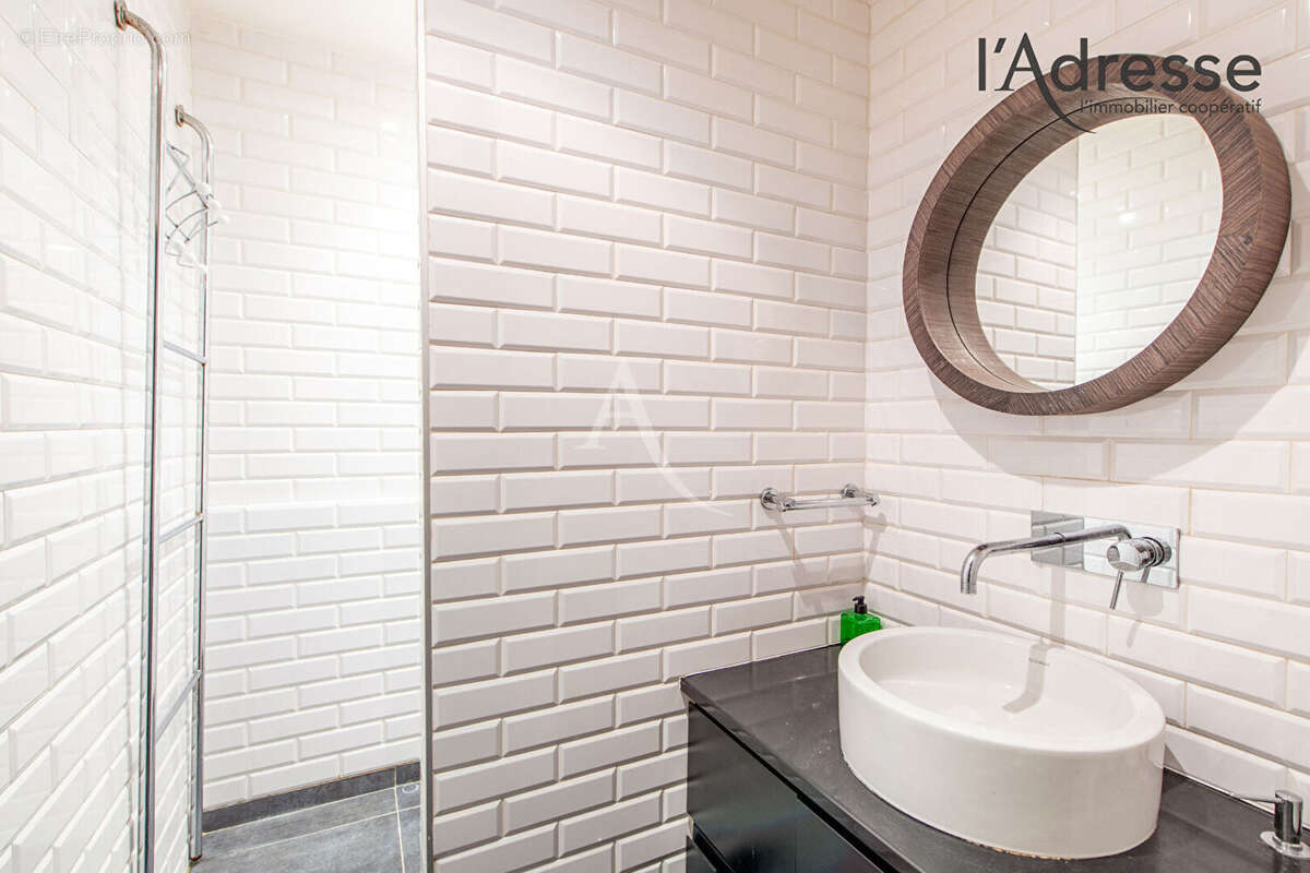 Appartement à SURESNES