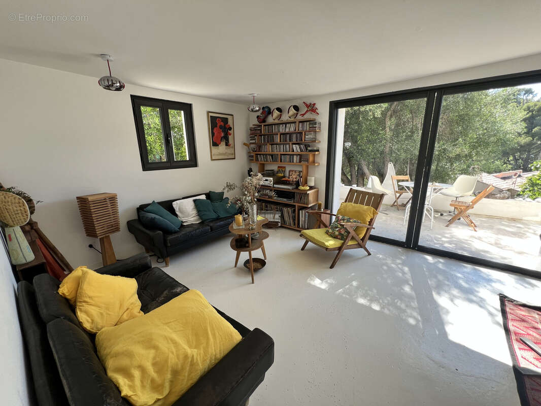 Maison à HYERES