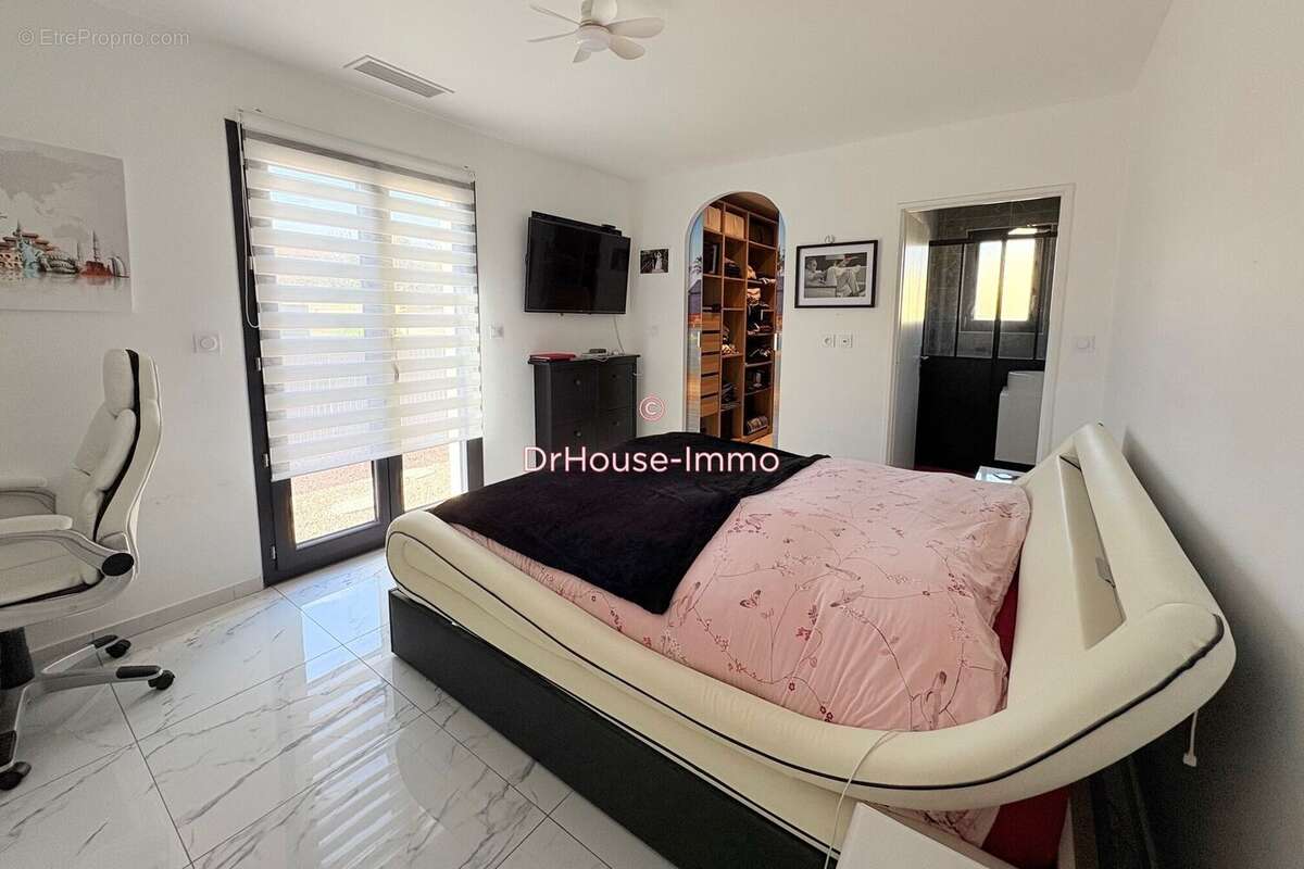 Maison à PENNAUTIER