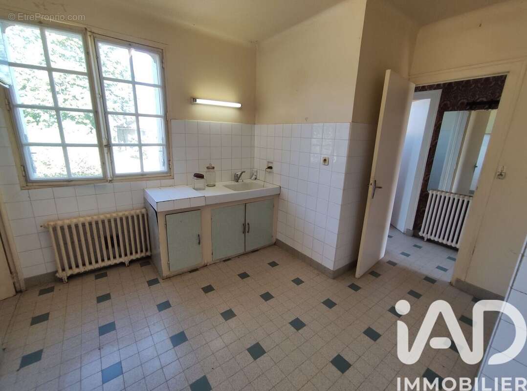 Maison 65 m² à Verrieres  - photo 3