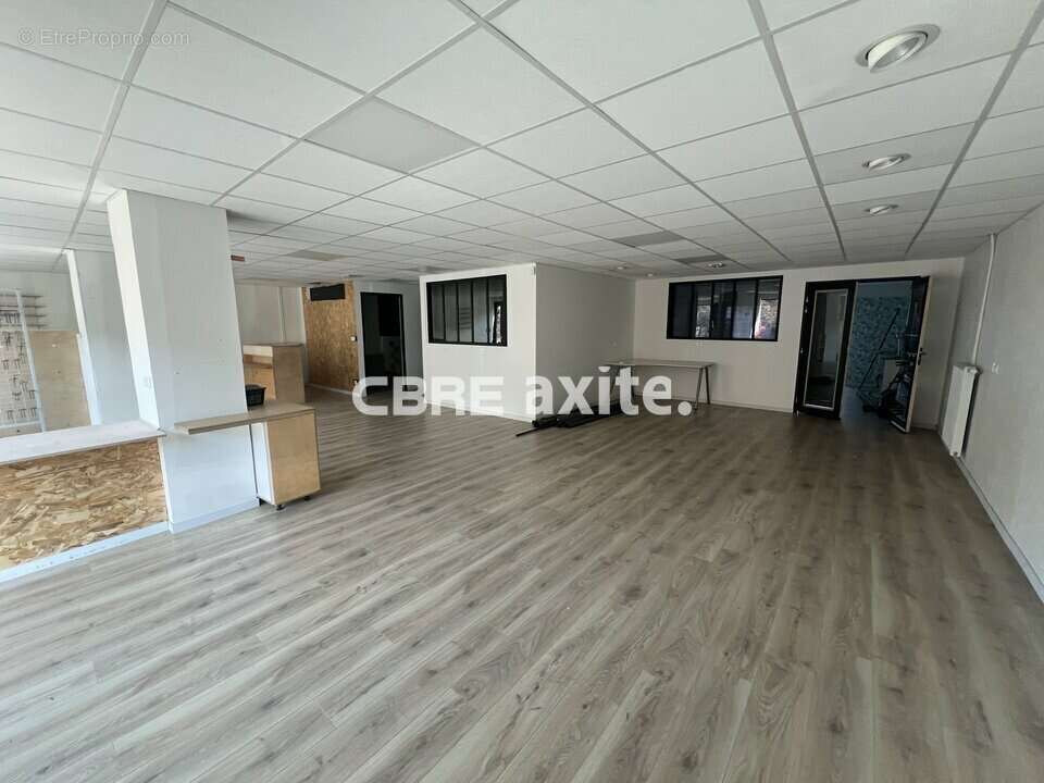 207 m² à Cran-Gevrier  - photo 2