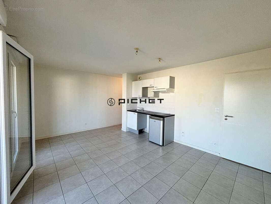 Appartement à THOUARE-SUR-LOIRE