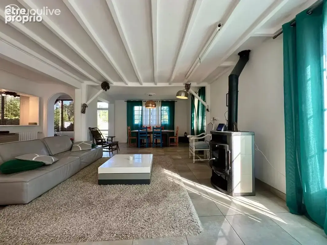 Maison spacieuse avec piscine à Saint Mathurin - photo 4