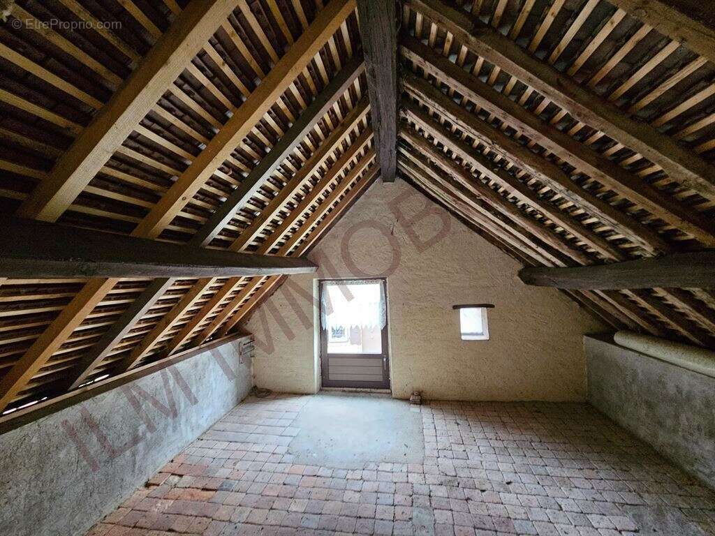 Maison à MERRY-LA-VALLEE