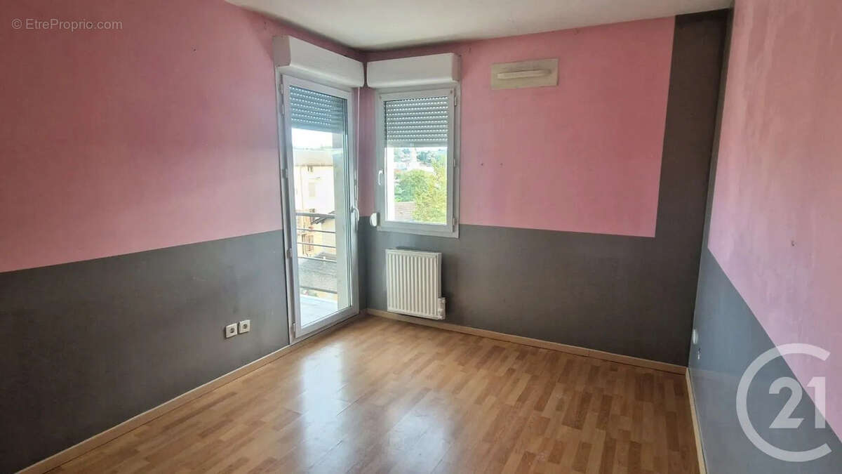 Appartement à JASSANS-RIOTTIER