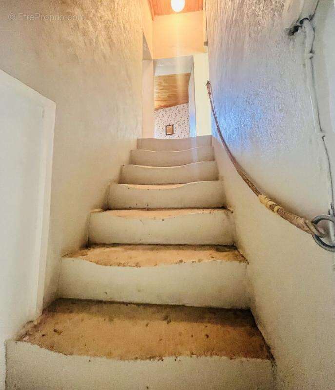 Maison à GOUDARGUES