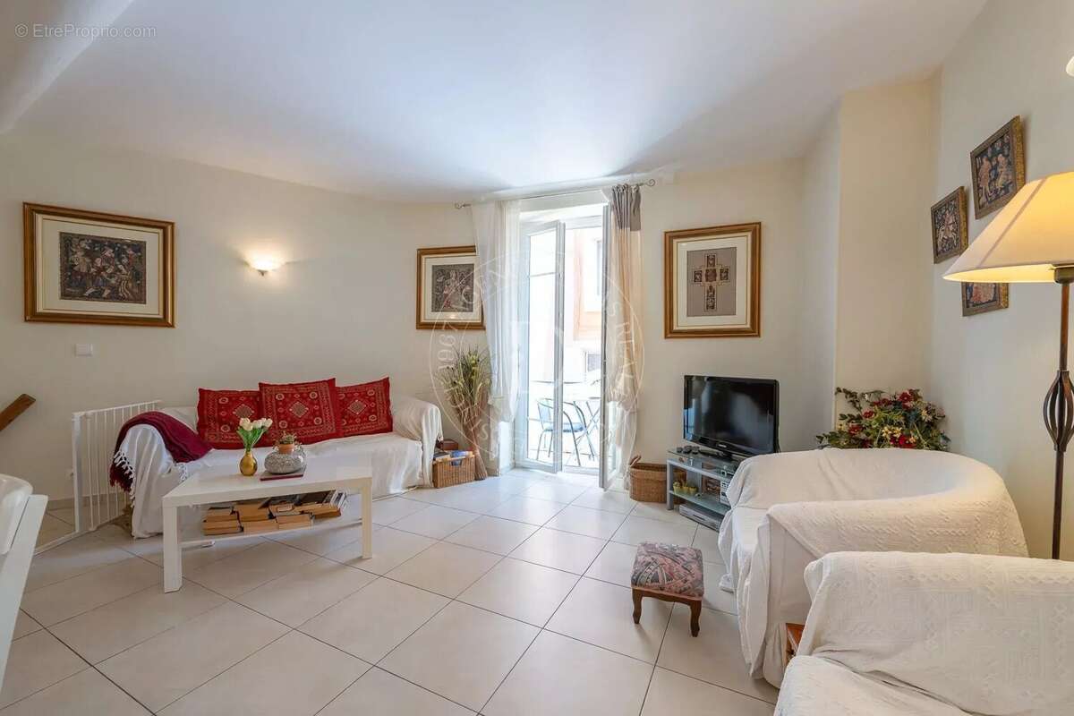 Appartement à VILLEFRANCHE-SUR-MER