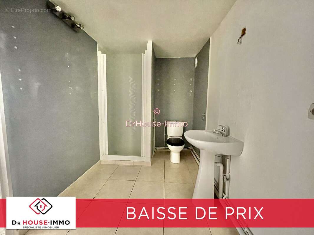 Maison à QUIEVRECHAIN