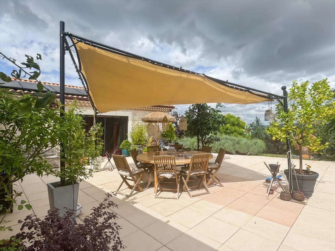 Maison de 10 pièces et 467 m² habitables - photo 10
