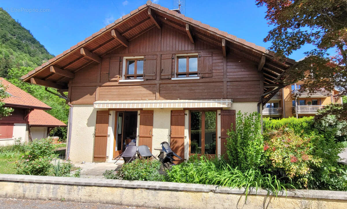 Maison à THONES