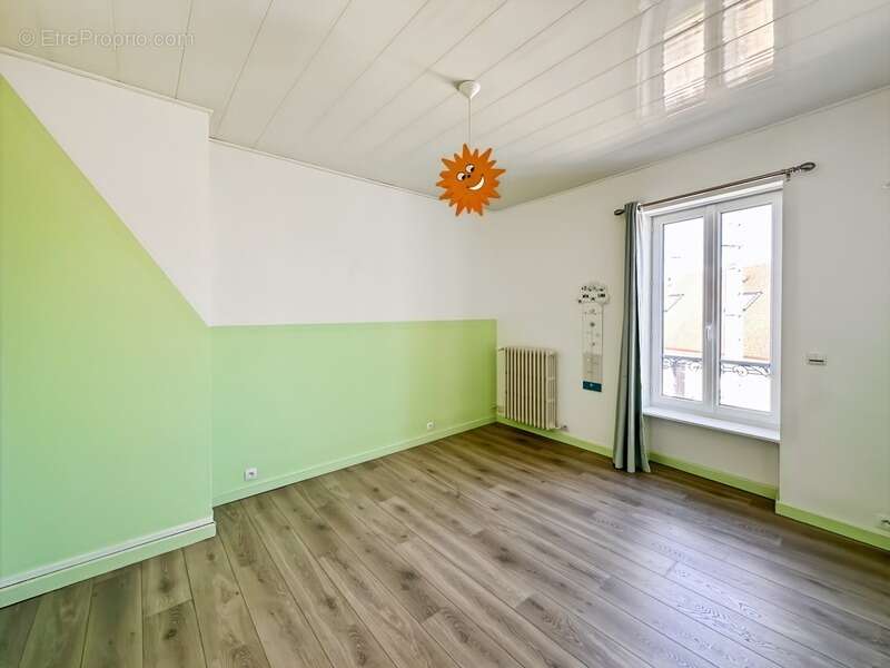 Maison à SOUPPES-SUR-LOING