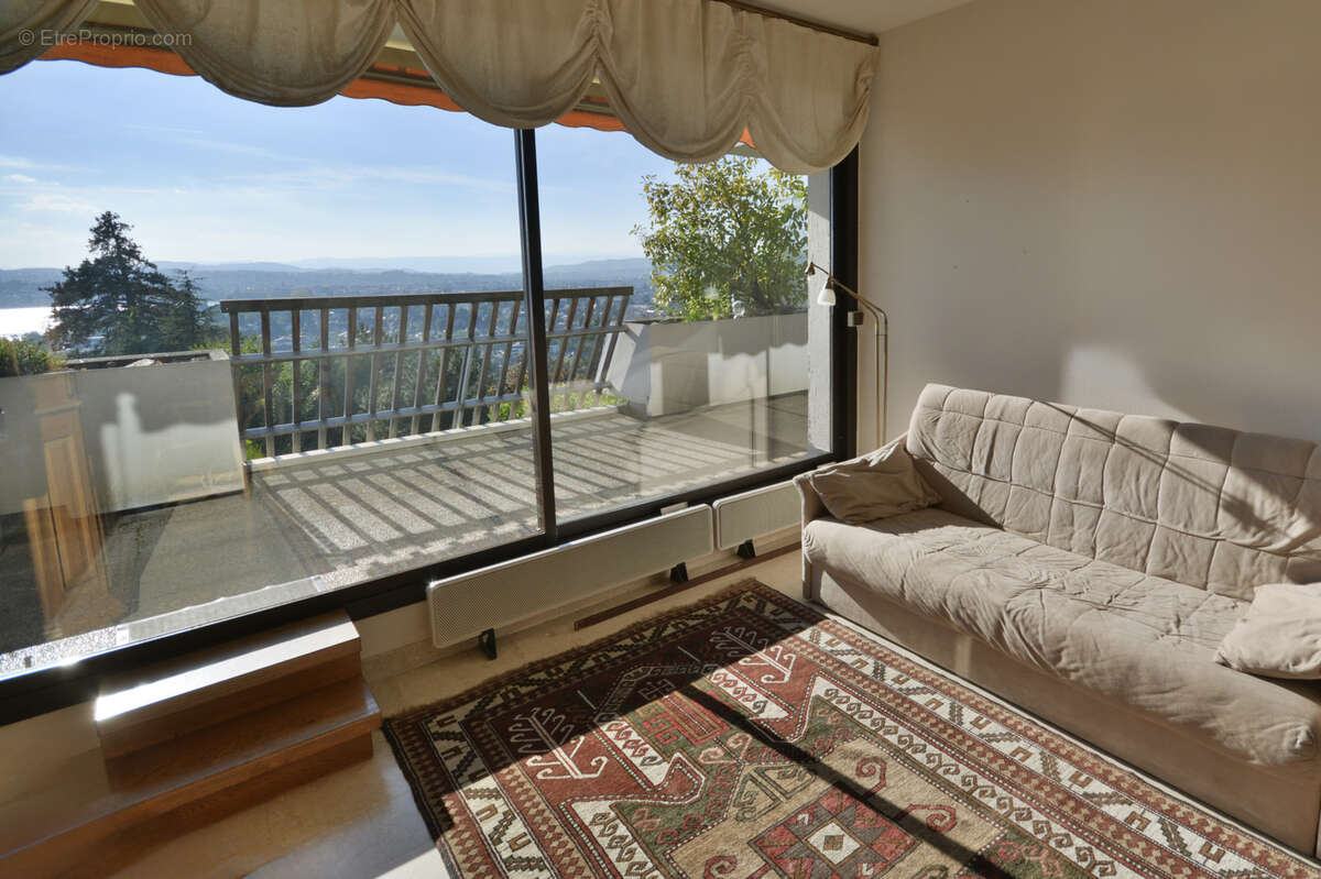 Appartement à ANNECY-LE-VIEUX