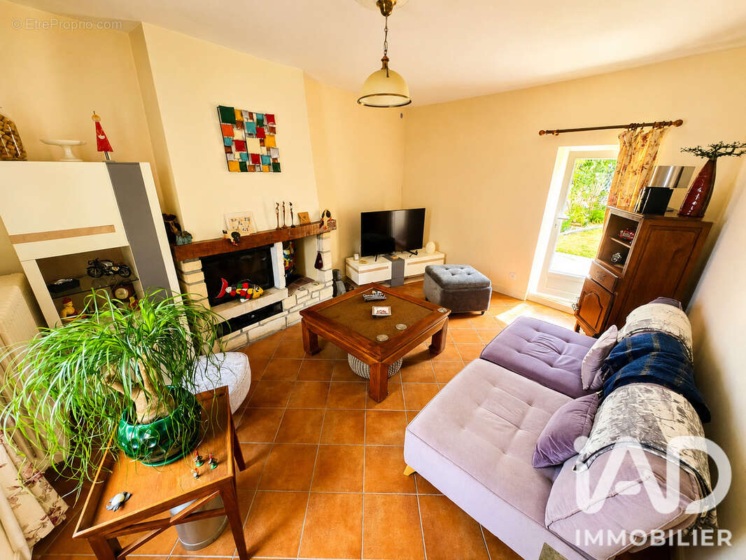 Maison 102 m² à Bayeux  - photo 3