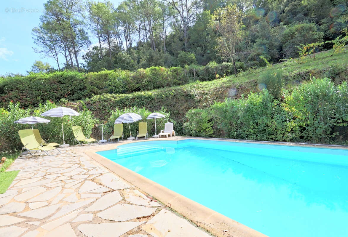 Maison à BELGENTIER