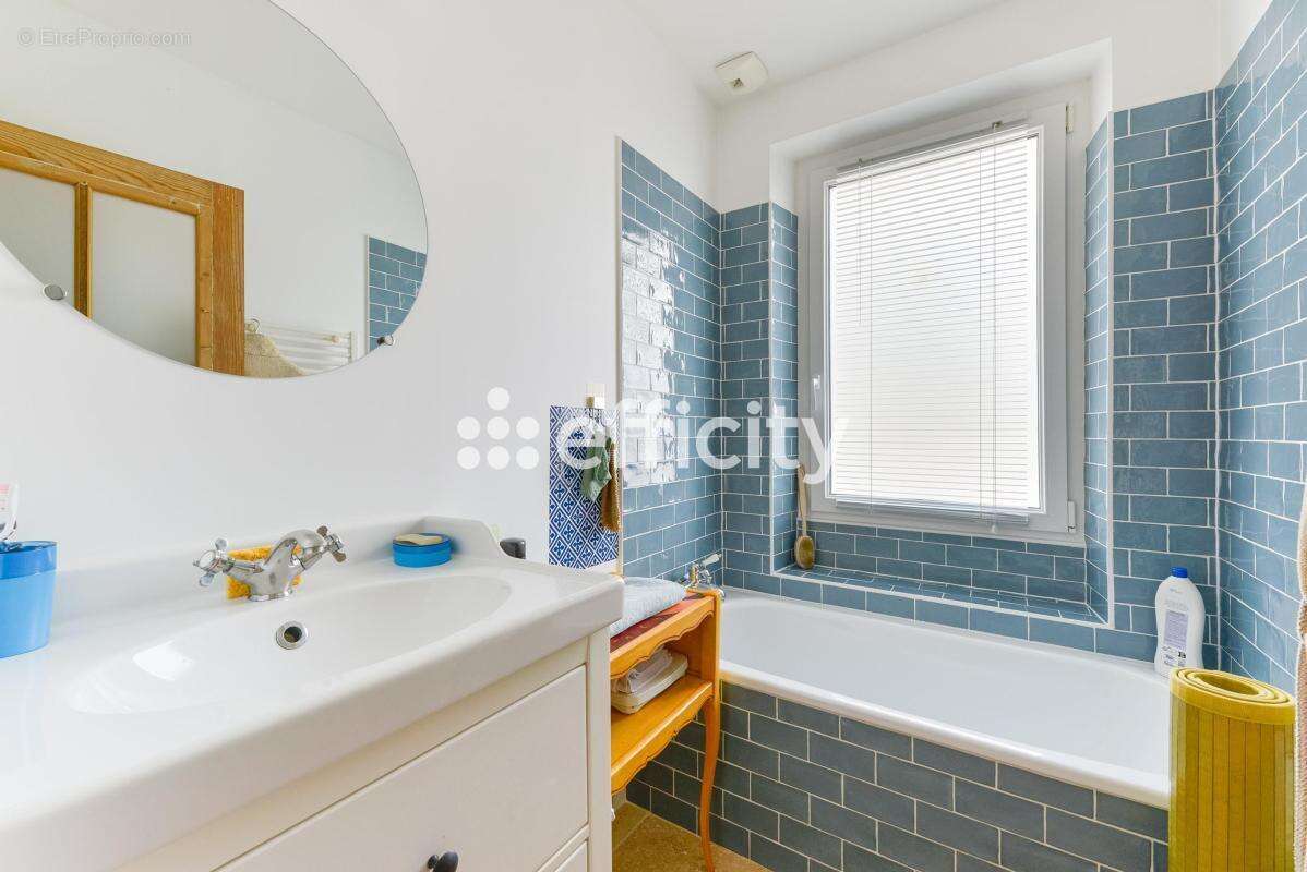 Maison 87 m² à Saint-Aignan-Grandlieu  - photo 9