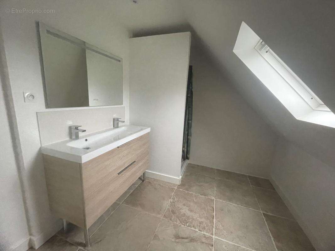 Maison à CLOHARS-CARNOET