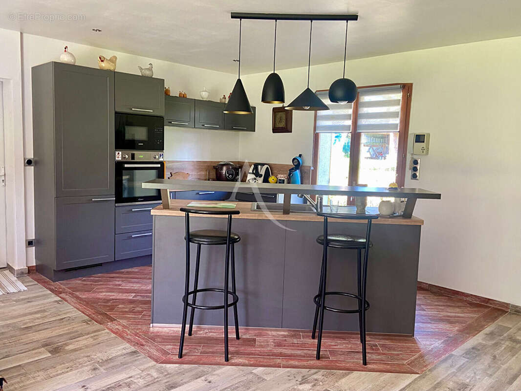 Maison à BRAY-EN-VAL