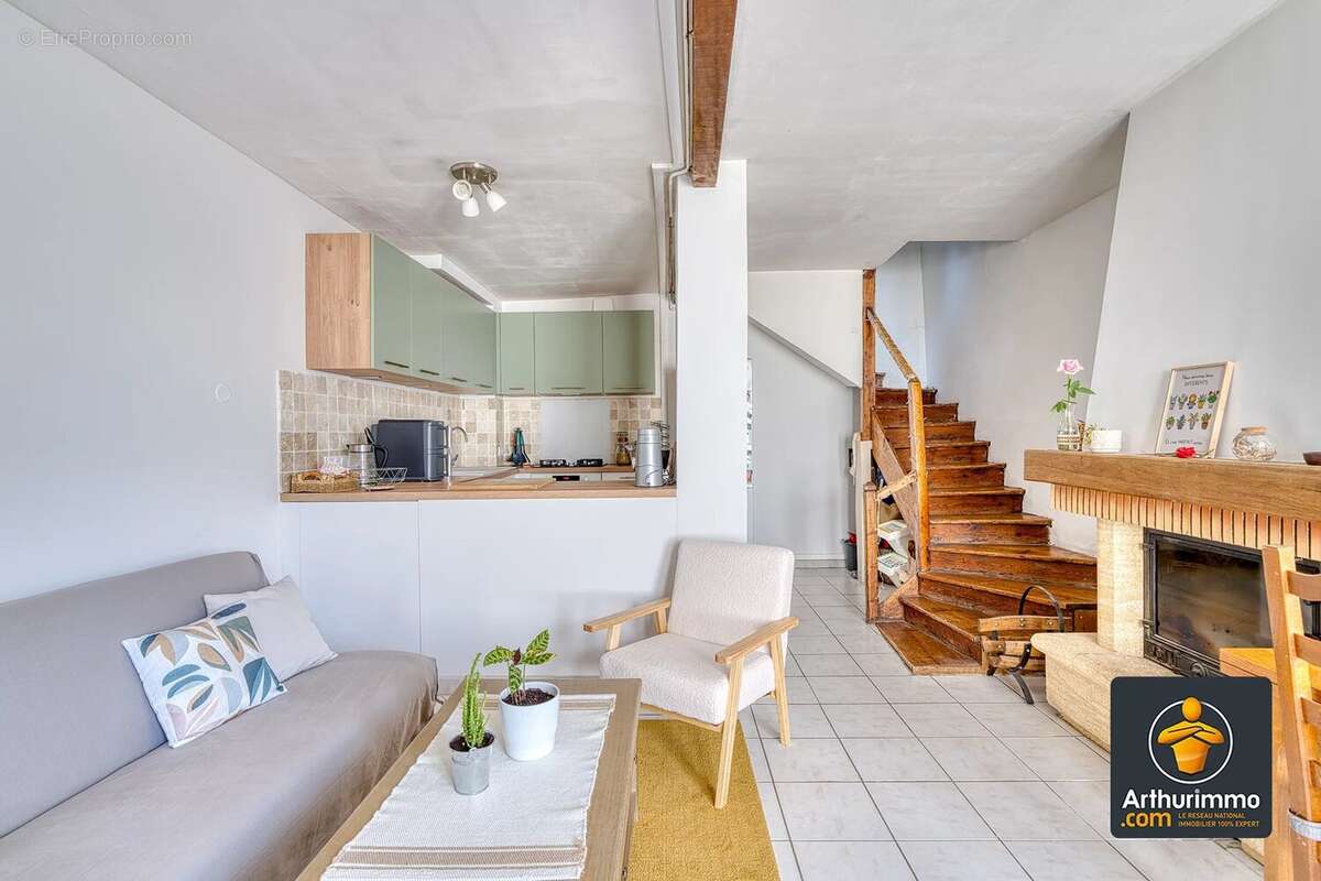 Appartement à VOURLES