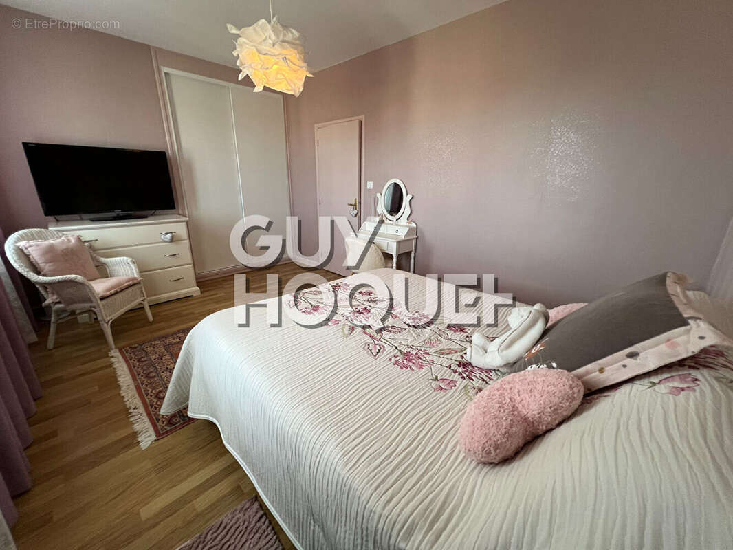 Appartement à MONTCEAU-LES-MINES