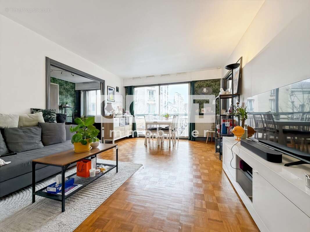 Appartement à ASNIERES-SUR-SEINE