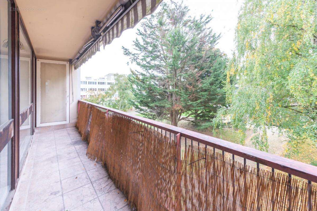 Appartement à STAINS