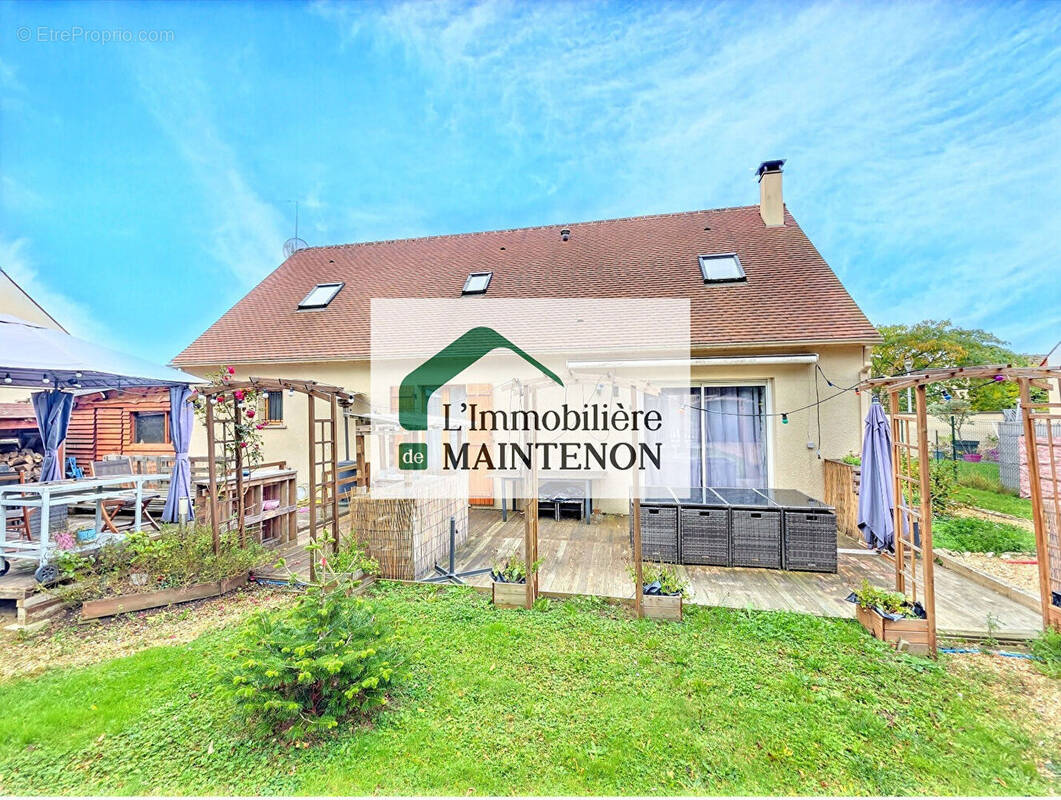 Maison à NOGENT-LE-ROI