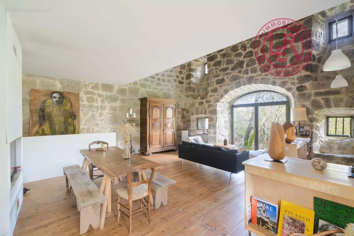 Appartement à VIALAS