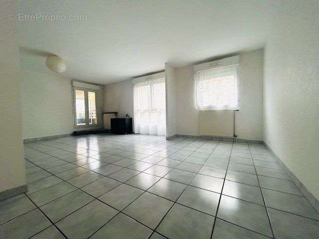 Appartement à LE PRE-SAINT-GERVAIS