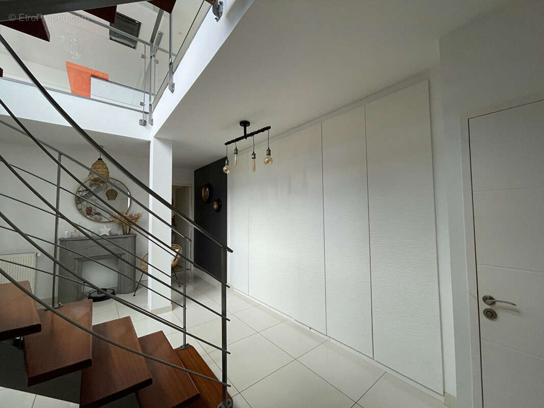 Maison à LE RELECQ-KERHUON