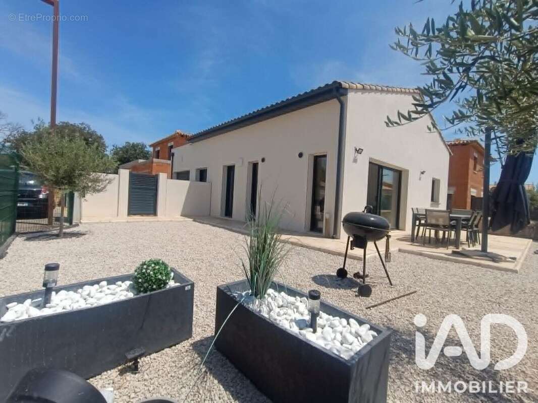 Photo 2 - Maison à POUZOLLES