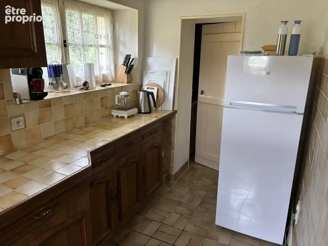 Voussac   Maison avec grande grange sur 3,89 hectares de terrain - photo 9