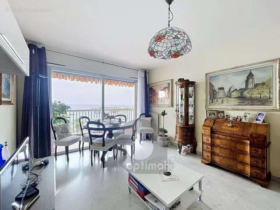 Appartement à MENTON