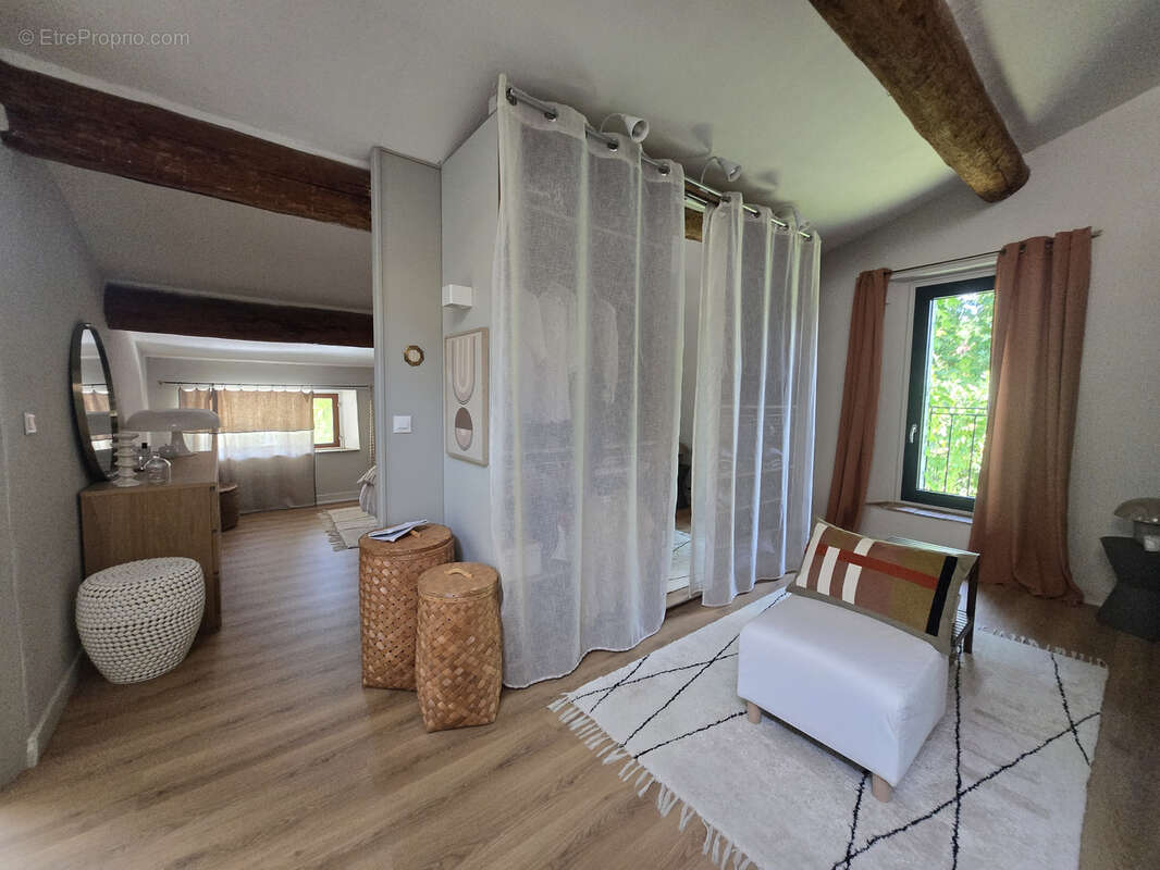Maison en pierre beaucoup de charme - photo 15