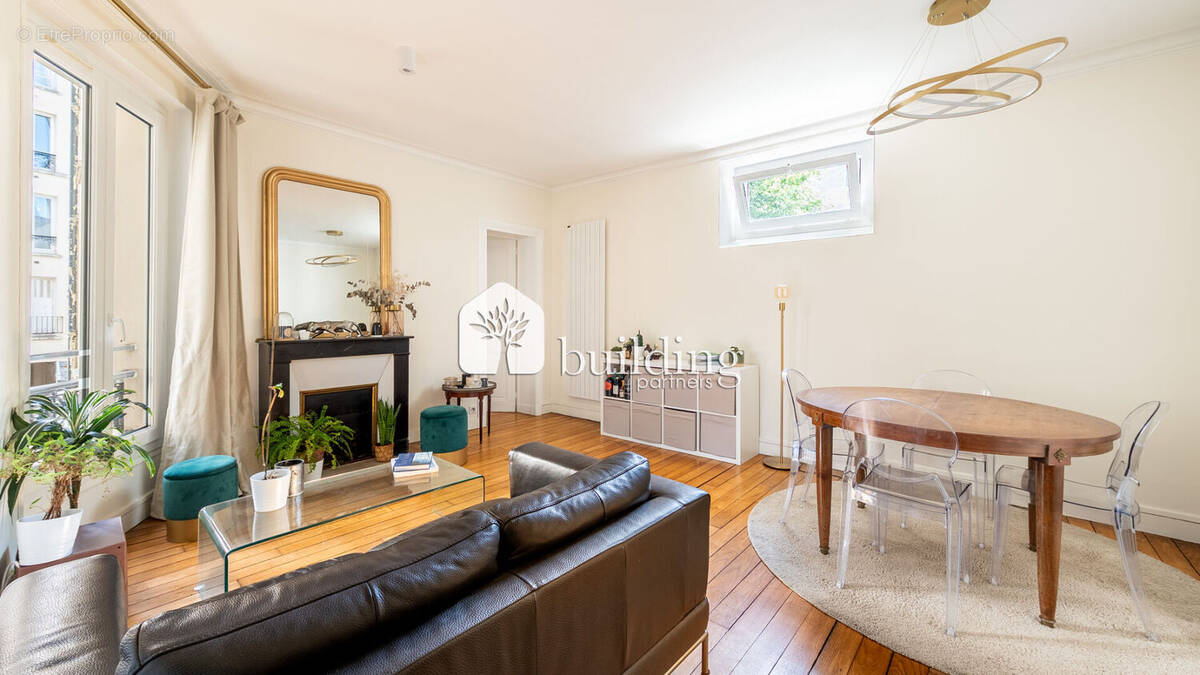 Appartement à NEUILLY-SUR-SEINE
