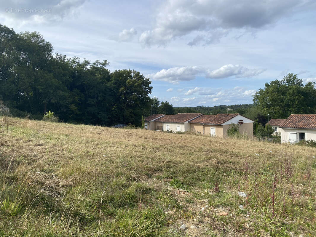 Terrain à vendre 1265 m2 proche Périgueux - photo 4