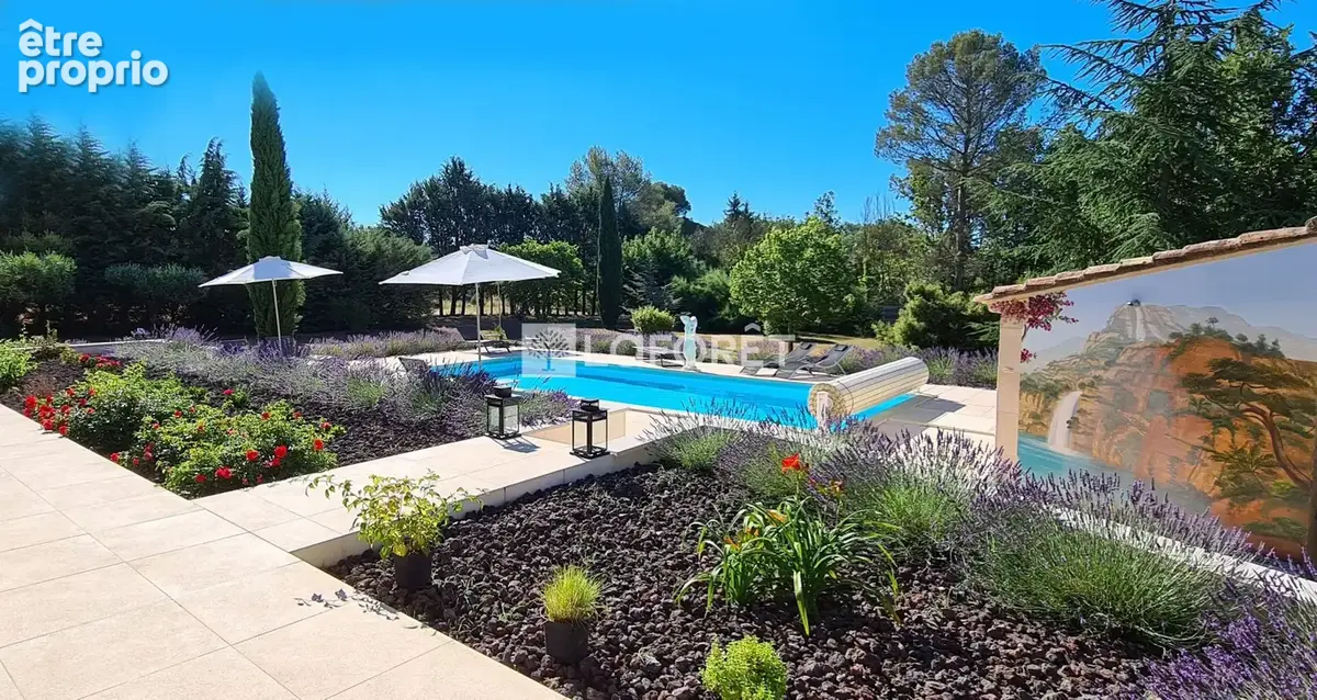 Maison Brignoles 8 pièces 180 m2  6 chambres avec piscine - photo 1