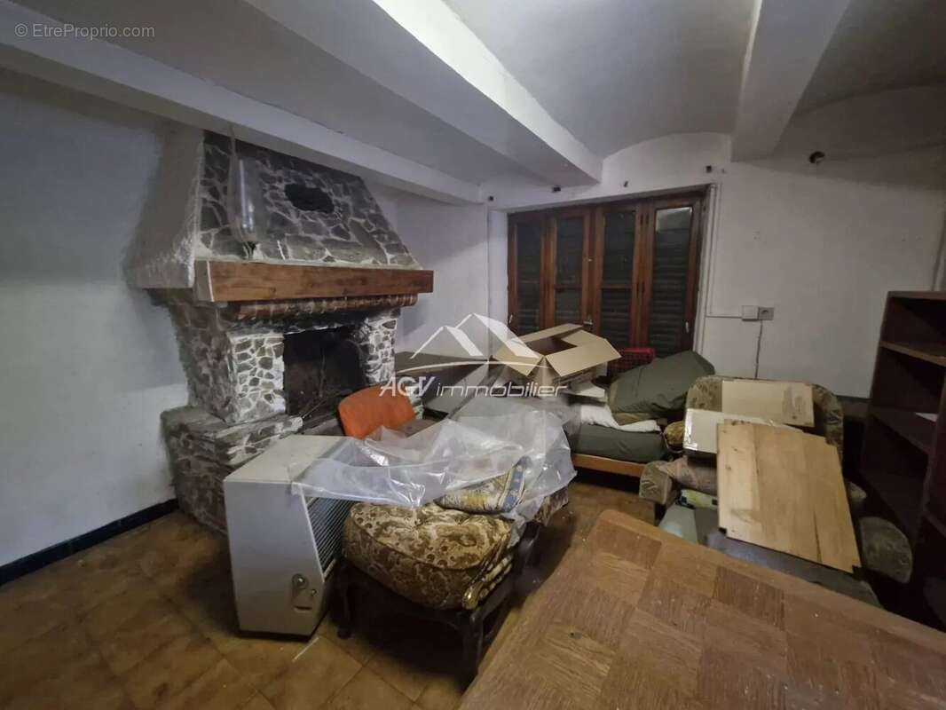 Maison à SAINT-JEAN-DE-CEYRARGUES