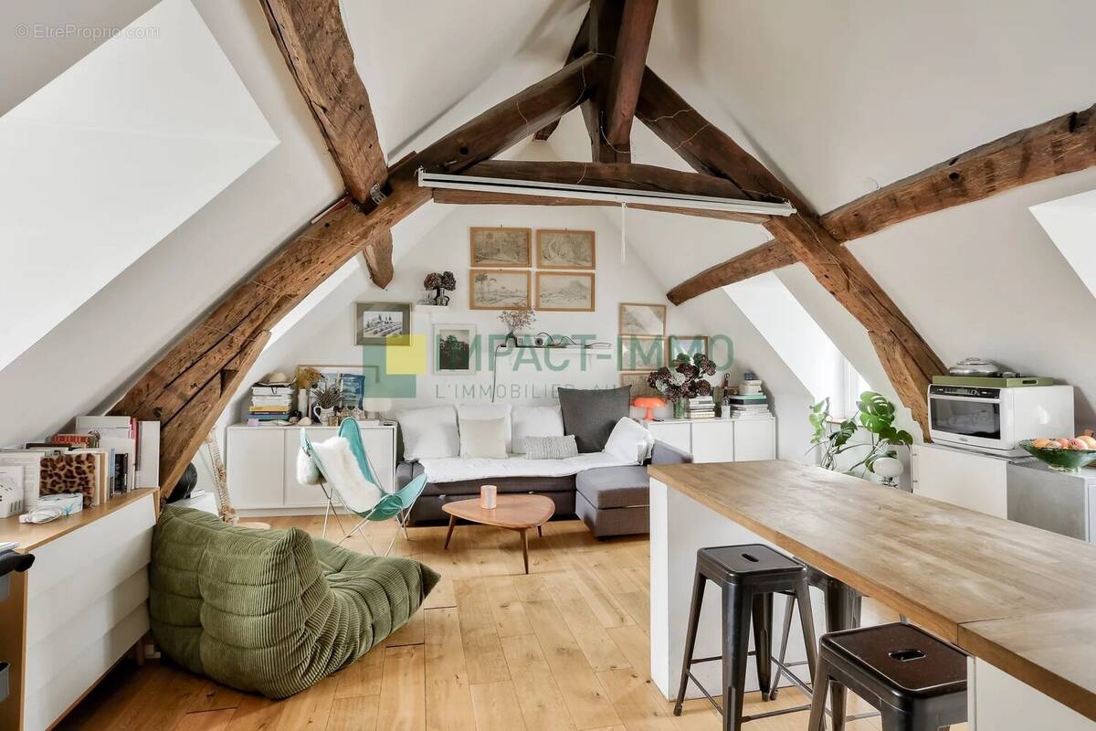 Appartement à PARIS-2E