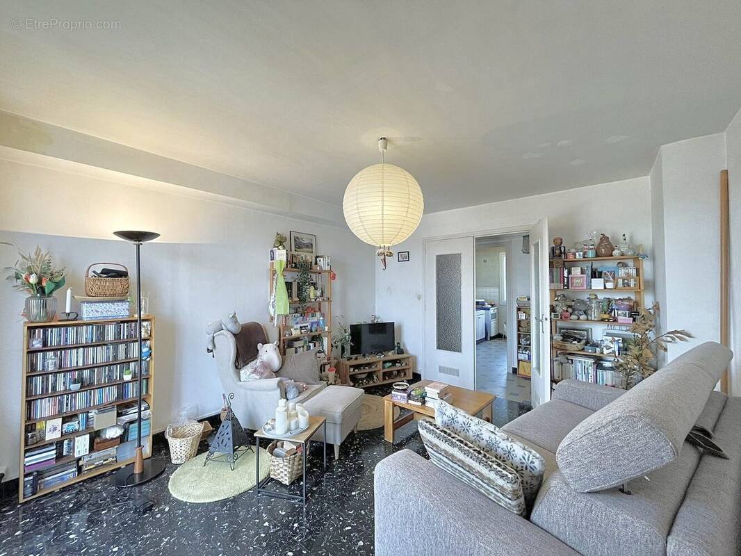 Appartement à PONT-DE-CHERUY