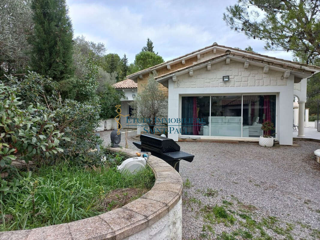 Maison à SAINT-PAUL-ET-VALMALLE
