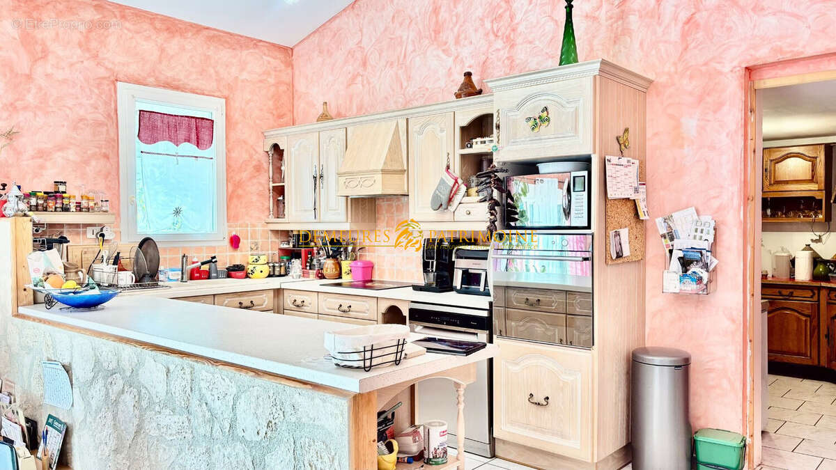 Maison à CHAMPAGNE-VIGNY