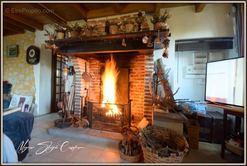 Maison à RIVIERE-SAAS-ET-GOURBY