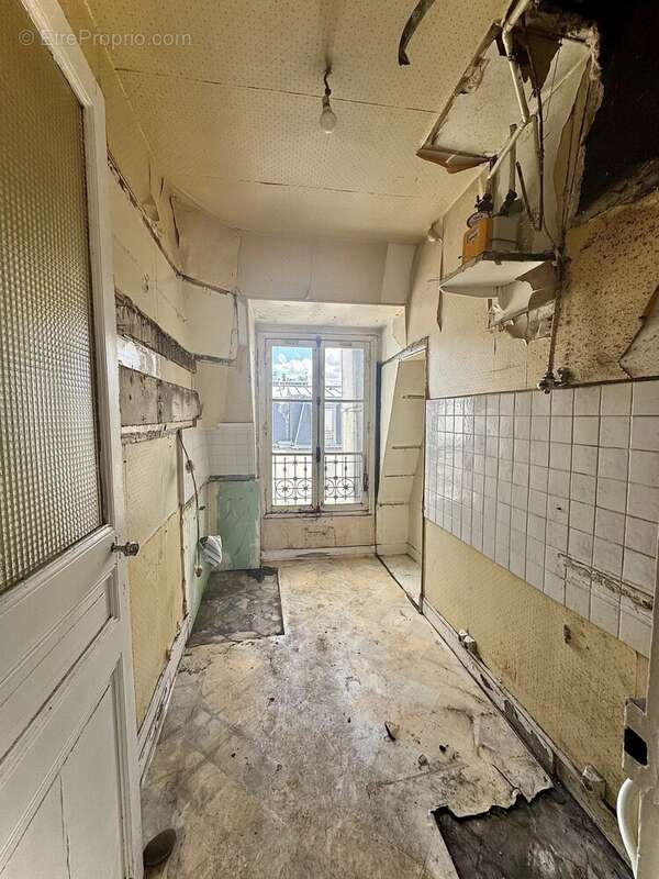 Appartement à PARIS-14E