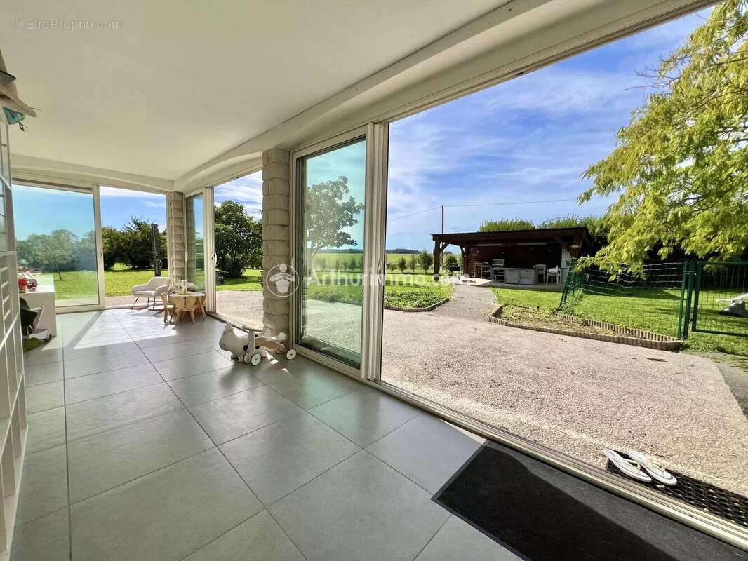 Maison à ANTEZANT-LA-CHAPELLE