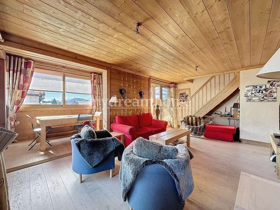 Exclusivité : Duplex de 3 chambres avec vue magnifique dans le centre de Crest-Voland (73590) - photo 4