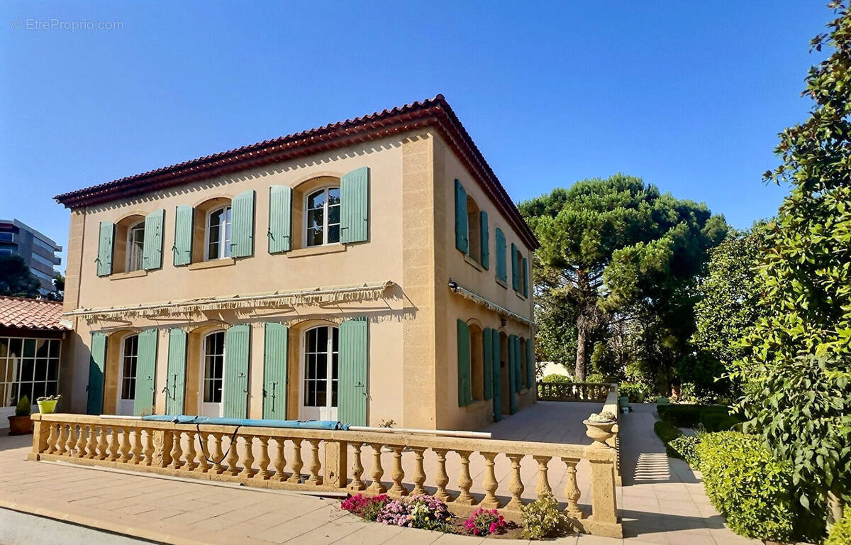 Maison à MARSEILLE-9E