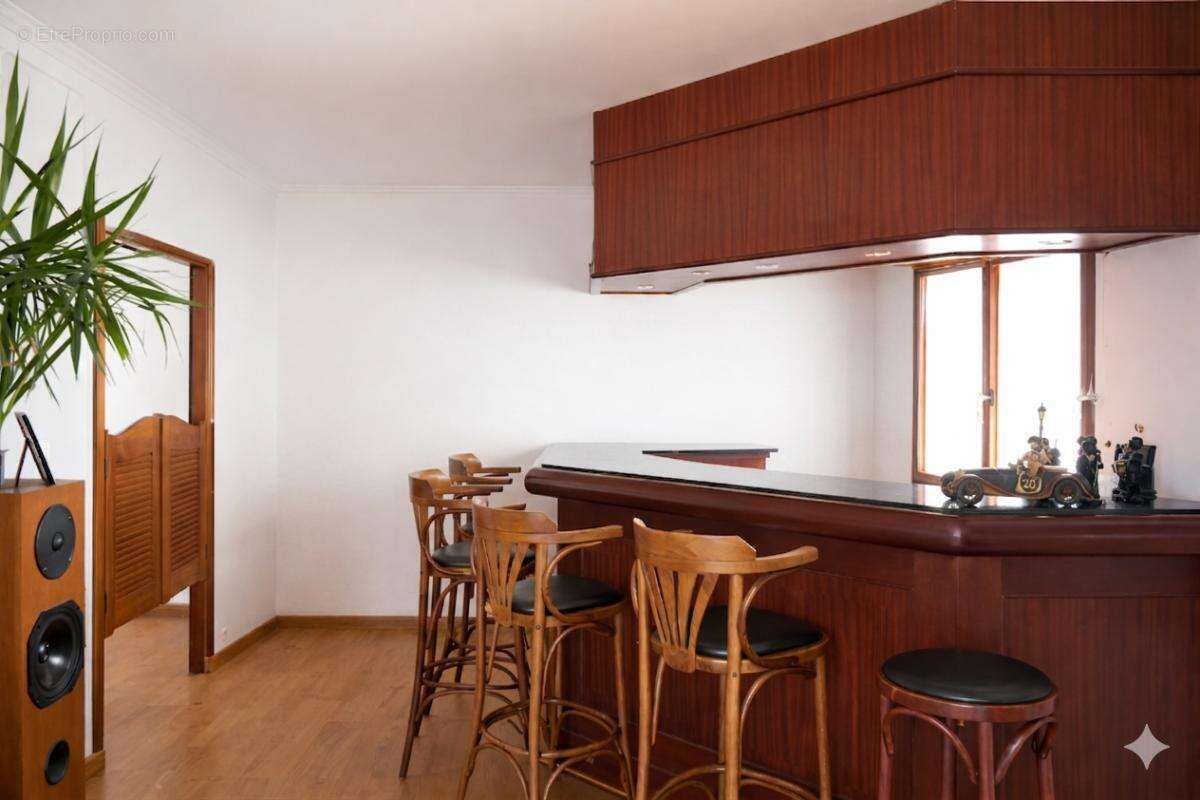 Maison à LAVERUNE